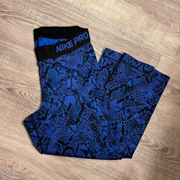 NIKE PRO cropped Dri fit leggings - Picture 4 of 4